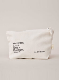 Kia-Charlotta , Beauty Bag, Nachhaltige Produktion, 100% Bio-Baumwolle 1 Stück