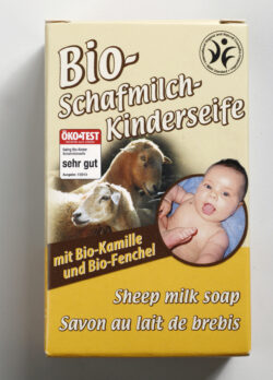 Saling Bio Schafmilch Kinderseife mit Bio-Kamille und Bio-Fenchel 8 x 100g