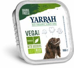 Yarrah Organic Petfood B.V. Yarrah Bio Hund Schale Bröckchen getreidefrei vegetarisch 12 x 150g